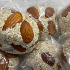 Til Badam Ladoo (तिल बादाम लड्डू)